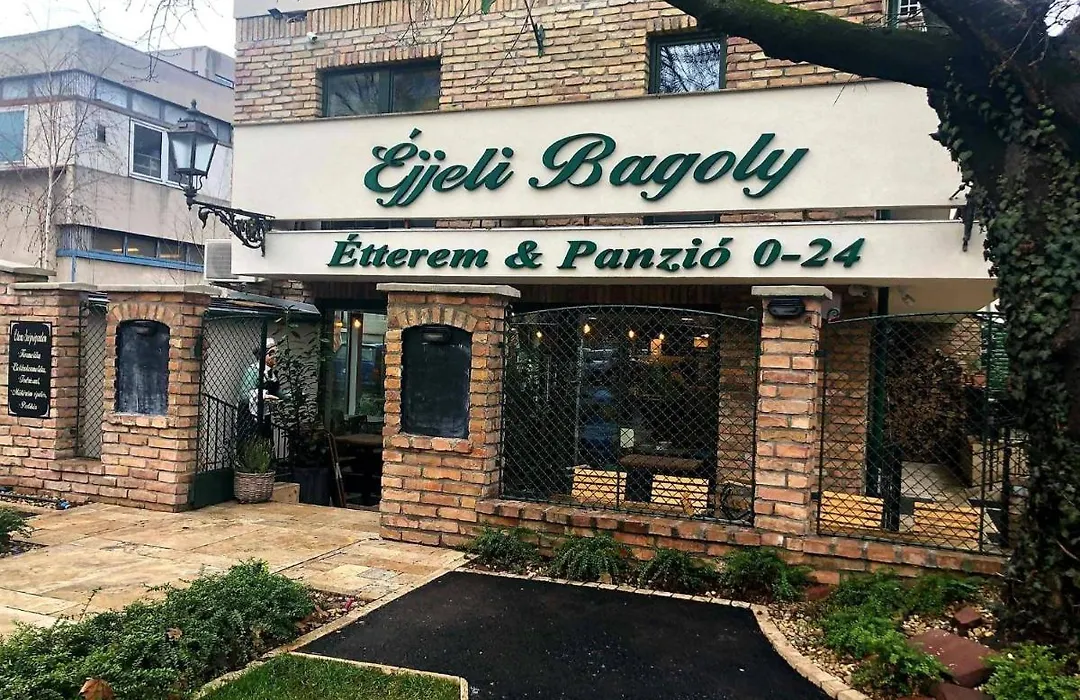 Éjjeli Bagoly Étterem és Panzió-1